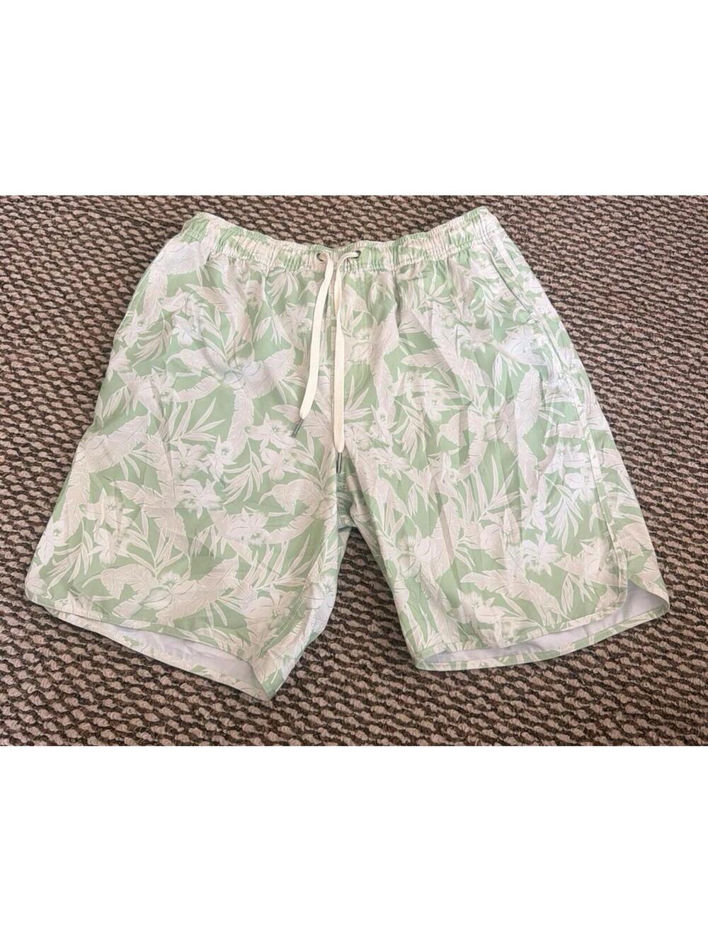 Fair Harbor Green Men’s Swim Trunks Size Large